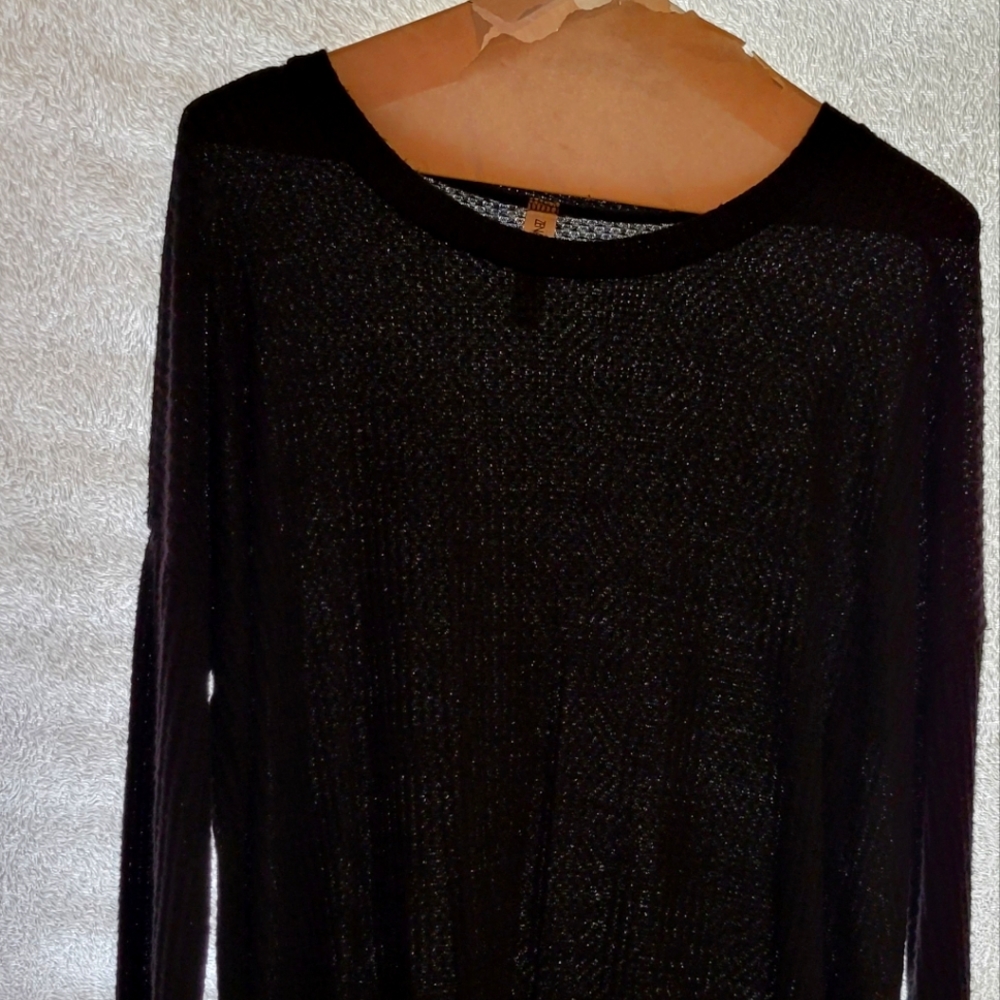 Zenana Black waffle top, Small